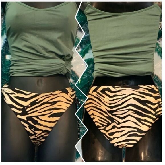 Victoria’s Secret Bikini Bottoms - Picture 1 of 14
